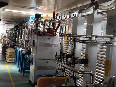 Deshumidificador de Plásticos, con Generador de Nitrógeno