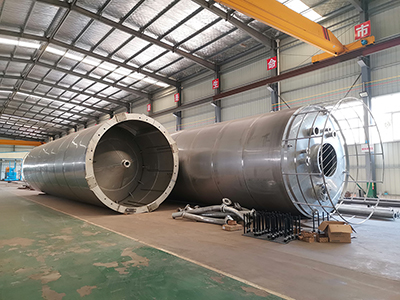 Silos y Tanques de Almacenamiento